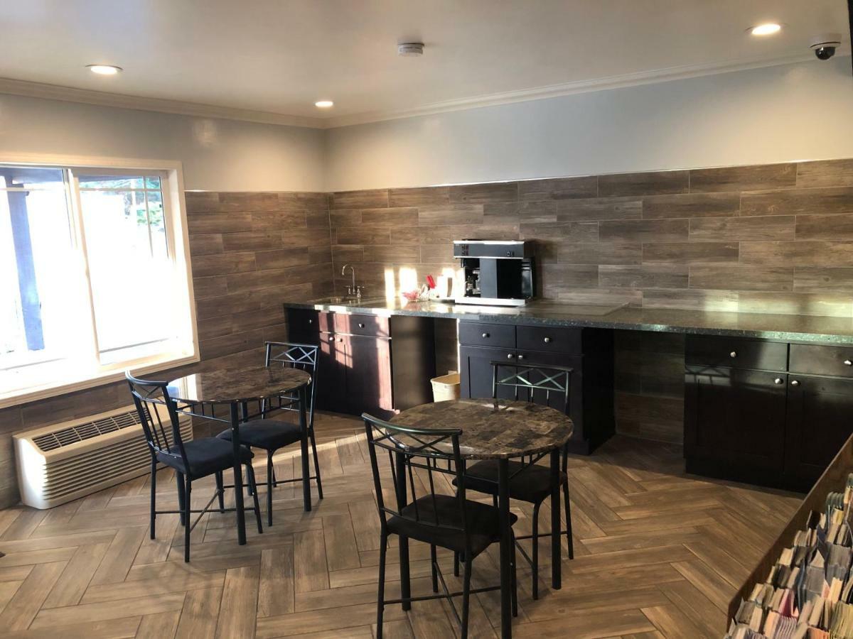 Menifee Inn Экстерьер фото
